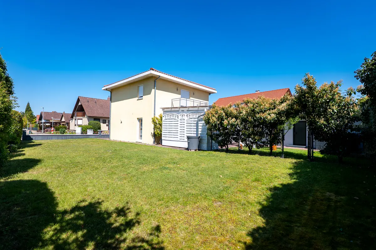 Garten-Grundstück