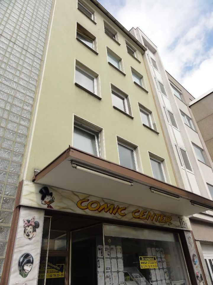 Helle Citywohnung in der Weißenburger Straße 6, Ecke Kaiserstraße, Balkon