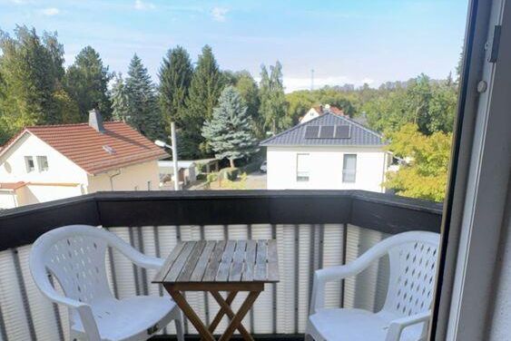 27050 HomeCompany Dresden Möbliert/Furnished 3-Zimmer Wohnung in Dresden-Coschütz/Gittersee max. 3 Personen