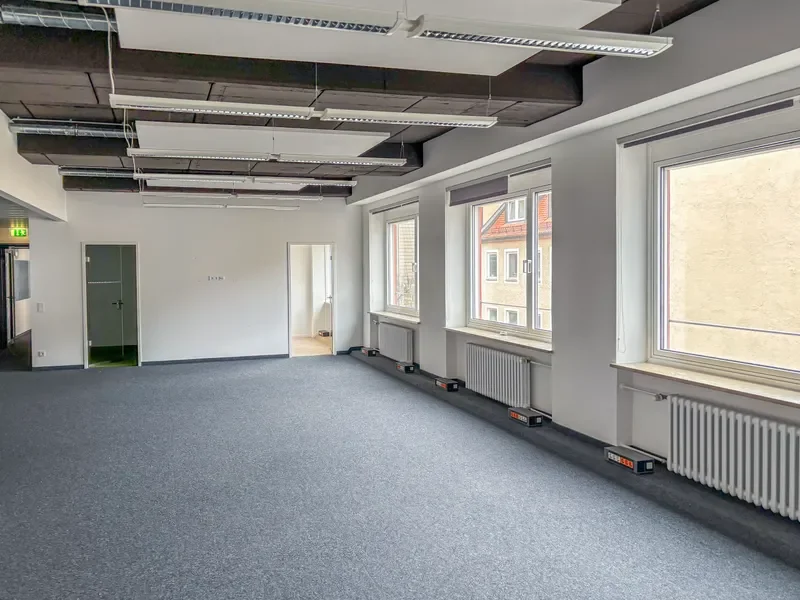 Büro 4