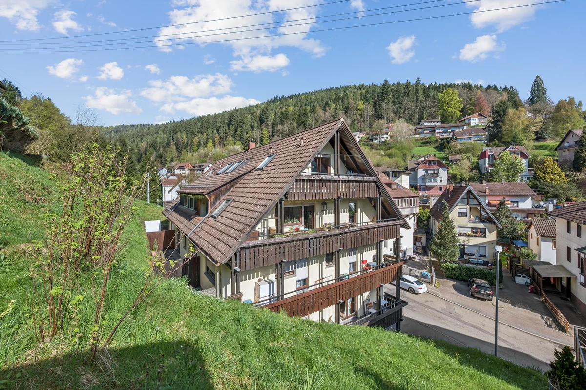Schöne 3-Zimmerwohnung, Balkon, Garage, ruhig & zentrumsnah