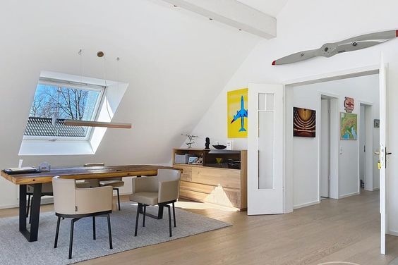 Lichtdurchflutete 4-Zimmer-Wohnung mit zwei Balkonen