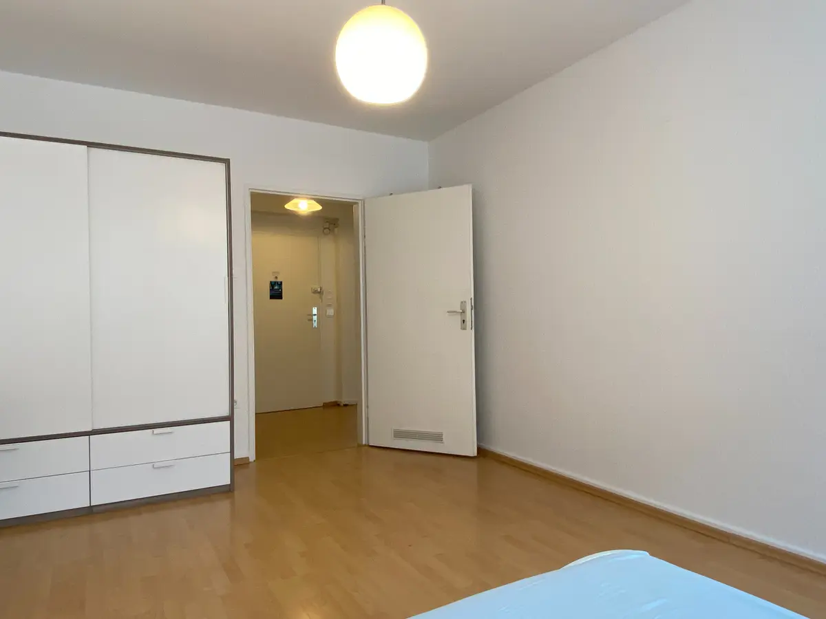 Zimmer 1