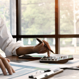 Kaufen oder weiter mieten? Immobilienentscheidungen 2025 im Realitätscheck