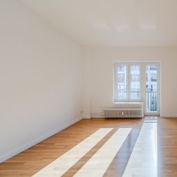 Dein Zuhause in Kreuzberg: modernisiert & smart geschnitten !