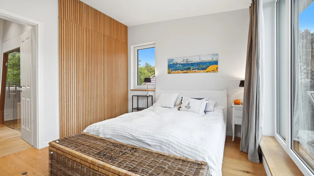 Schlafzimmer DG