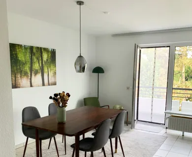 Wohnen im Grünen – Charmante 2-Zimmer Wohnung mit zwei Balkonen in Rösrath - Photo 2