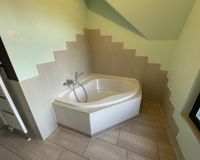 mit Badewanne