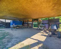 Großer Carport