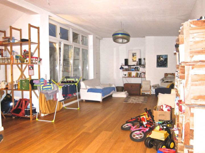 3-Zimmer Dachgeschosswohnung mitten in Friedrichshain!