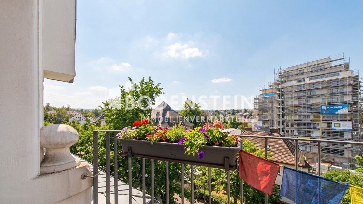 Ausblick vom vorderen Balkon