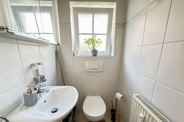 Gäste WC 1.OG