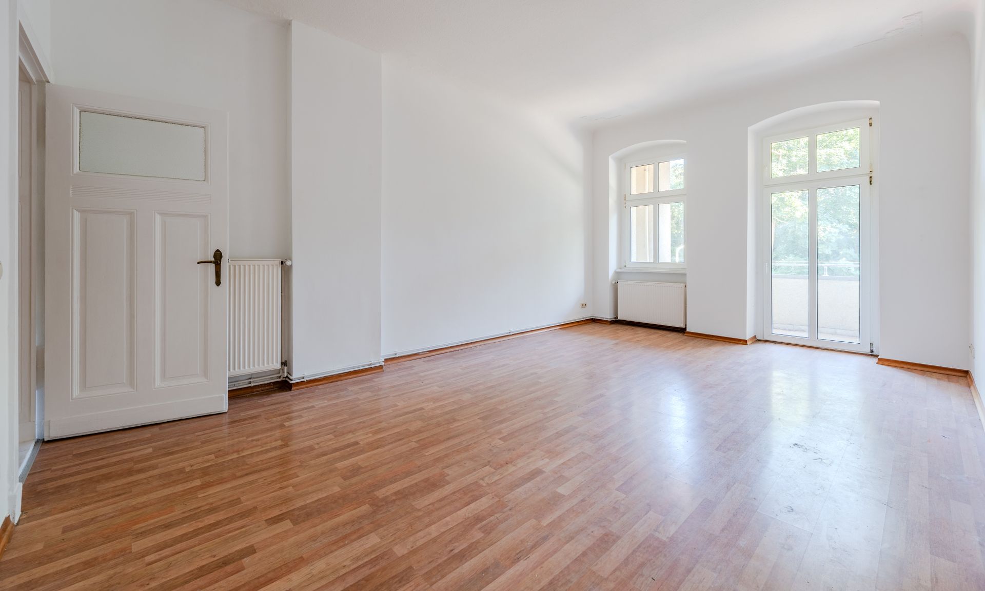 Südbalkon+Provisionsfreier Verkauf einer Altbau 3-Zimmerwohnung !