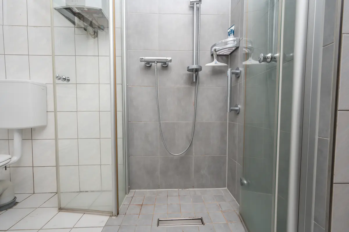  Badezimmer EG