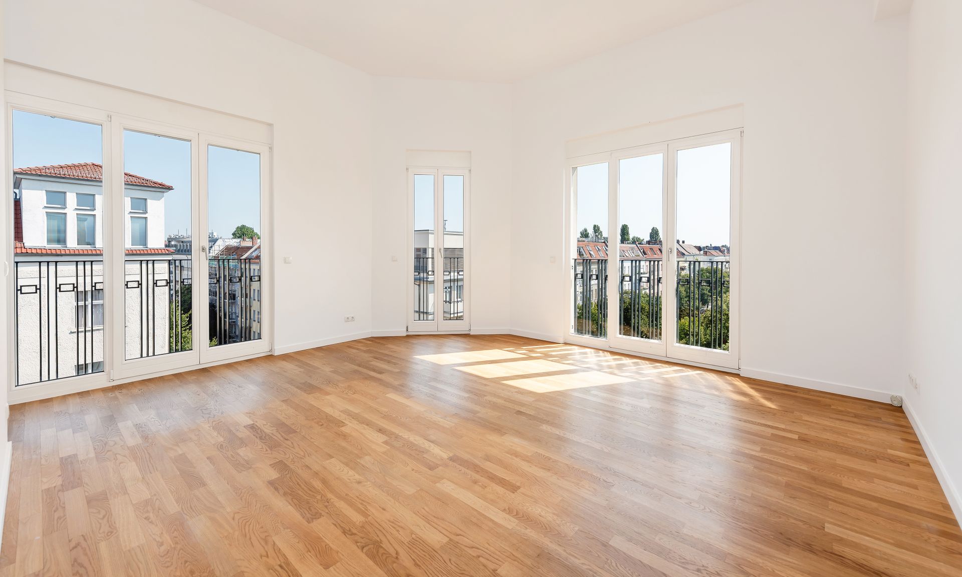 Hoch hinaus: Elegantes Penthouse mit Panorama und viel Licht