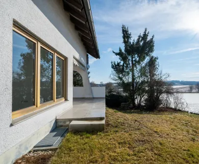 Einfamilienhaus mit traumhaftem Weitblick nähe Landshut