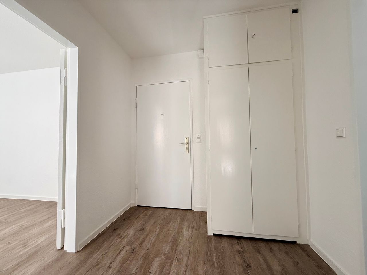 Neckarstadt Ost – Erstbezug nach Sanierung 1ZKD/Balkon Wohnung - Photo 3