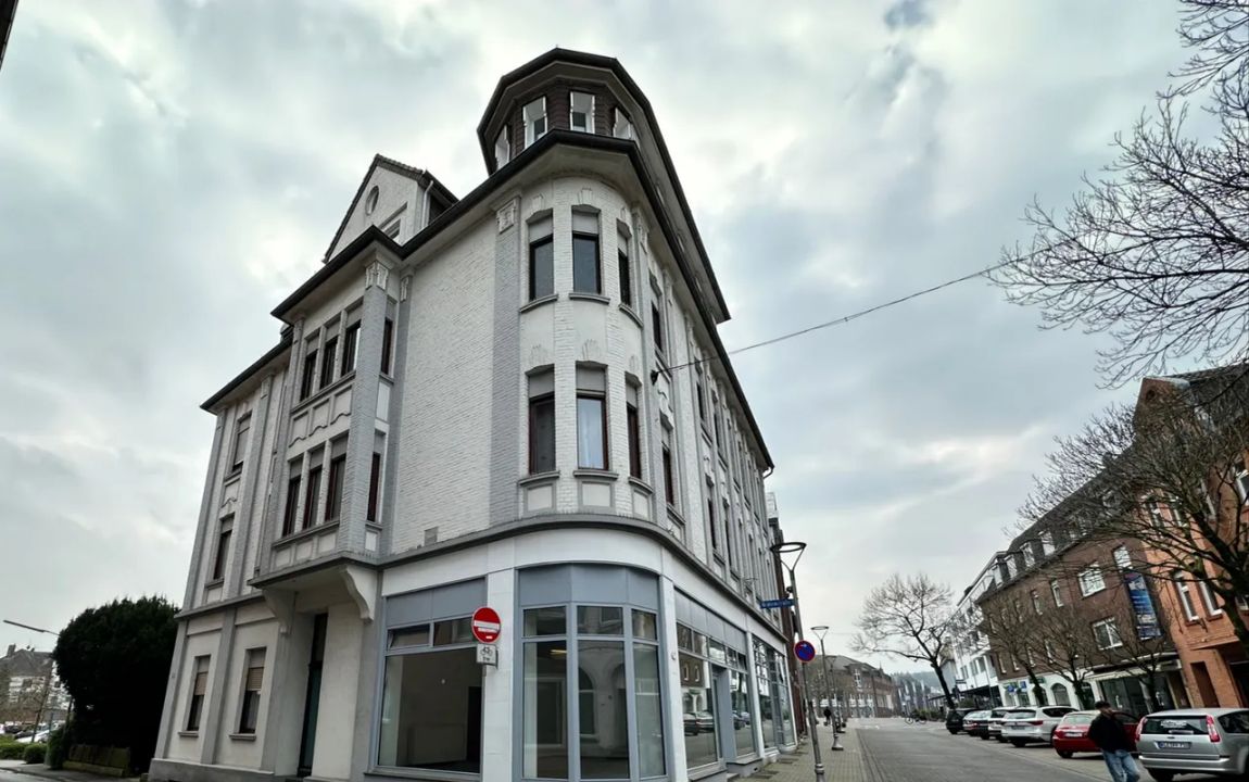 helle 2 Zimmerwohnung in zentraler Lage