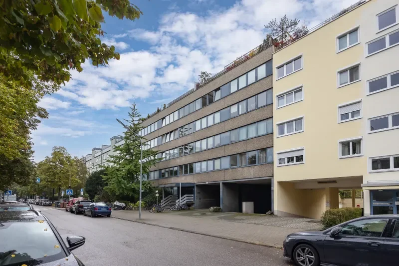 Straßenansicht