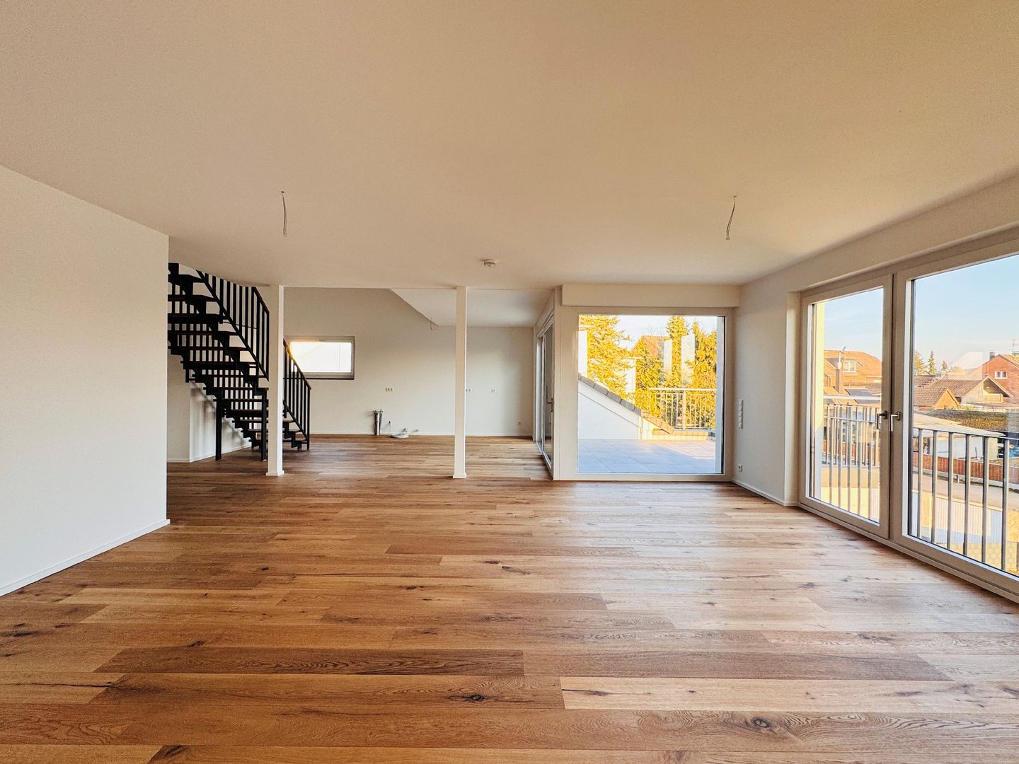 Modern wohnen mit barrierefreiem Komfort und exklusivem Penthouse-Feeling auf zwei Ebenen! - Photo 1