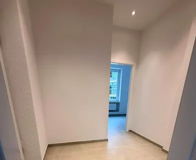 Sanierte Zwei-Zimmer-Wohnung in Citylage von Köln - Photo 3