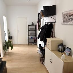 Düsseldorf-Rath! Gepflegte 2-Zimmer-Wohnung mit Balkon und Wohnküche!
