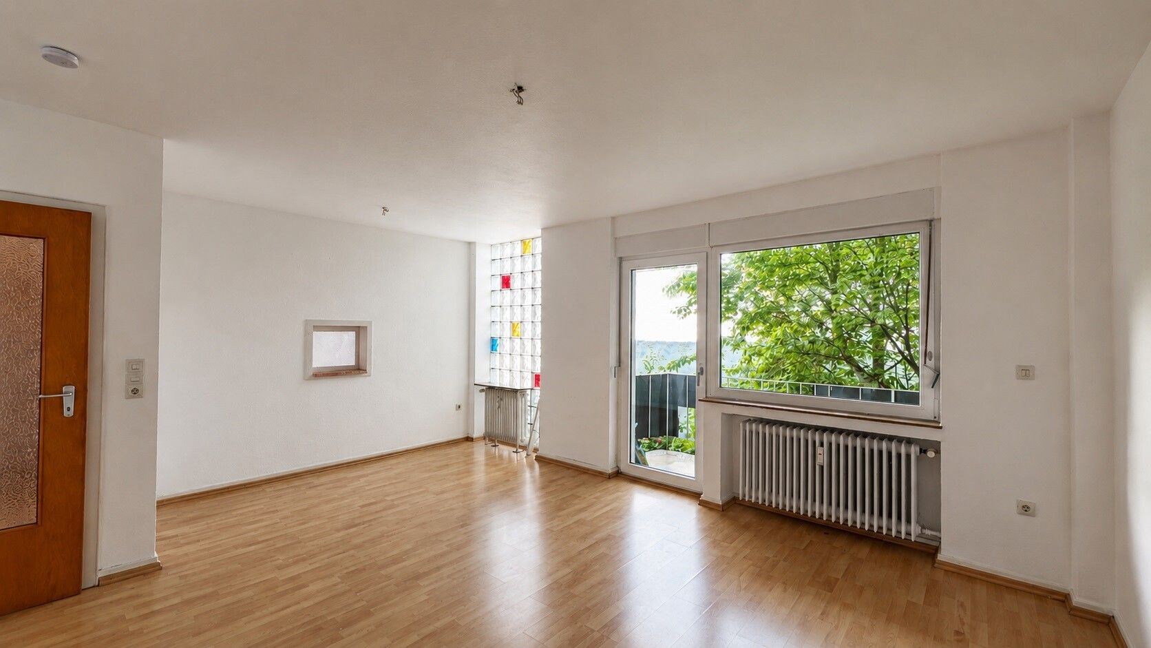 HELLE 2-ZIMMER-WOHNUNG MIT BALKON IN ZENTRALER KREFELDER LAGE ZU MIETEN!! - Foto 3