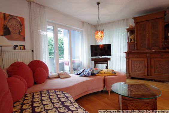 Hochwertig & angenehm möbliert mit Balkon für 3-3,5 Monate in toller Lage von Bad Krozingen