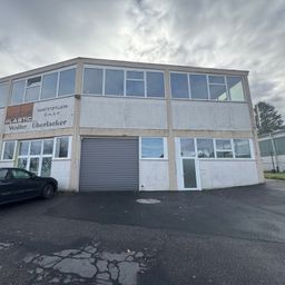 Großzügige Gewerbehalle mit 323 m² Nutzfläche, Büro und Sanitärbereich!