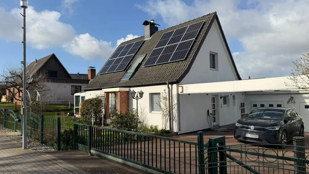 mit Carportanlage