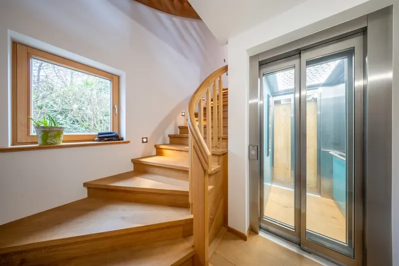 Aufzug Wohnung 2