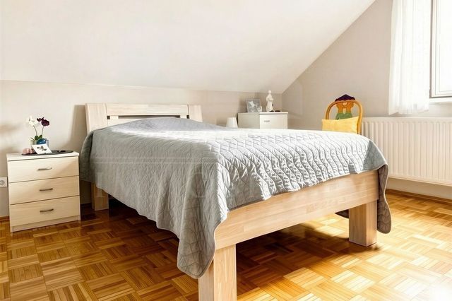Schlafzimmer I