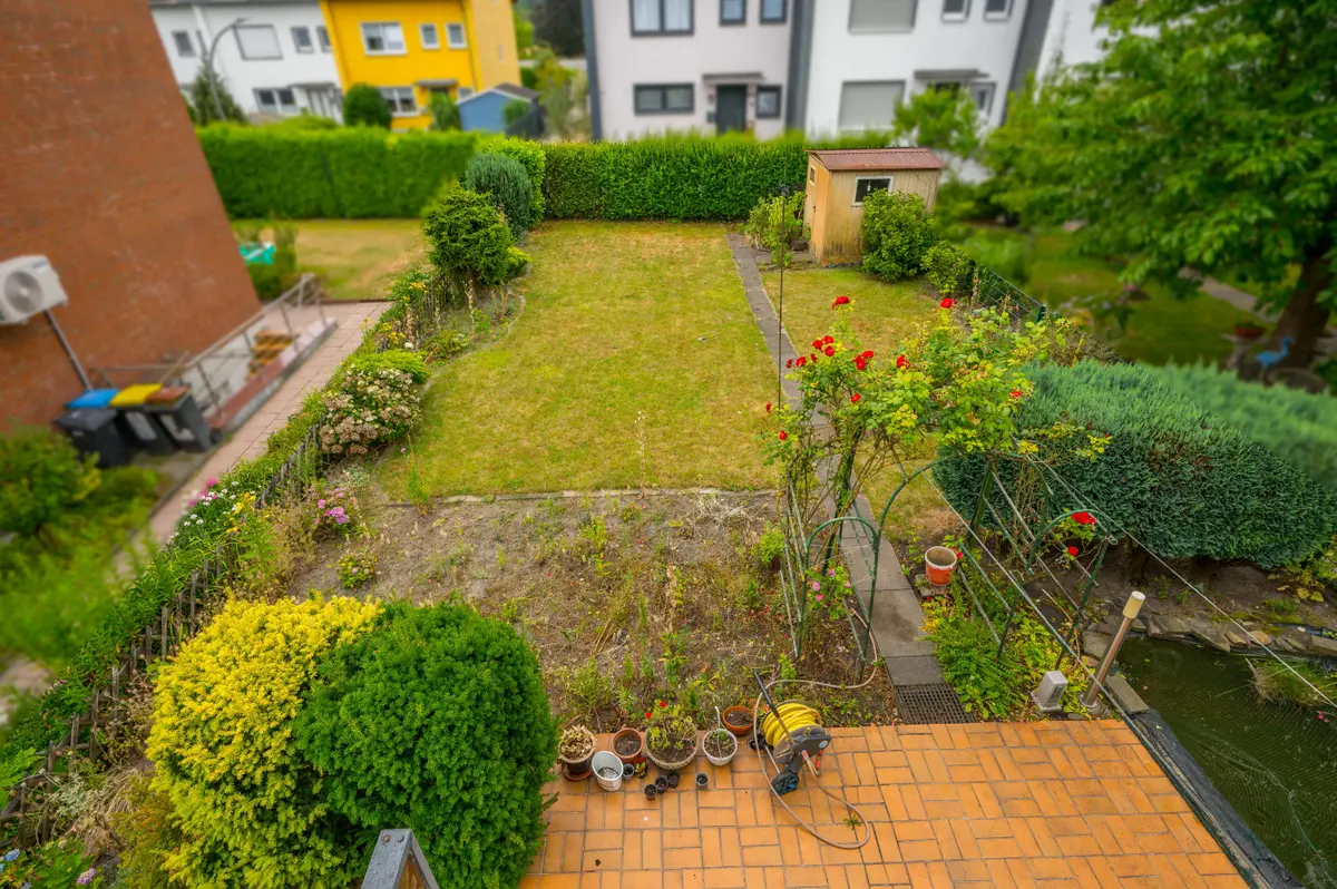Haus Gartenansicht