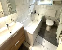 Wannenbad mit Fenster