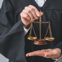 BGH-Urteil zur Widerrufsbelehrung: Wichtige Klarstellung für Maklerverträge im Fernabsatz