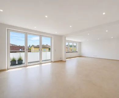 MG – Ramstein: Kernsanierte Traumwohnung mit 2 Balkonen, Wärmepumpe & Top-Lage