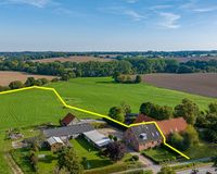 Das eigene Land am Hof