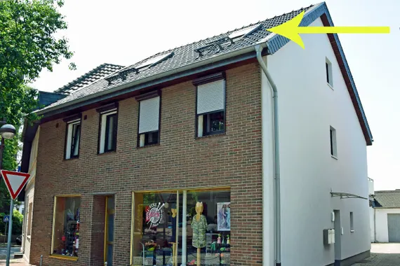 Moderne 2-Zimmer-Dachgeschosswohnung mit Einbauküche in Zentrumslage von 41334 Nettetal-Hinsbeck