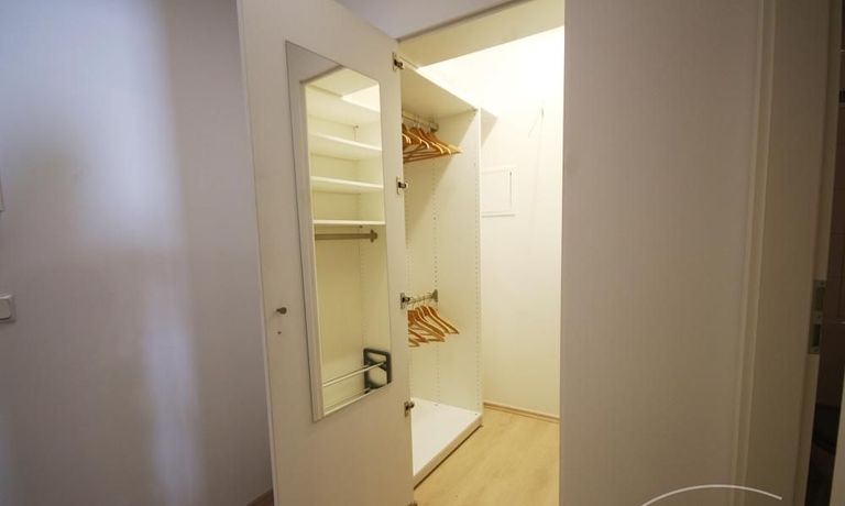 Begehbarer Kleiderschrank