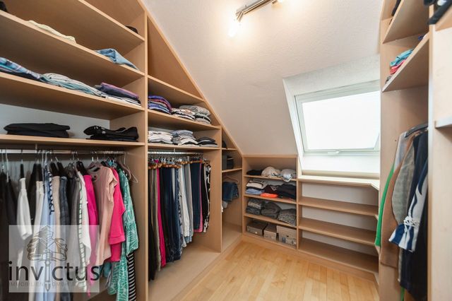Ankleidezimmer OG