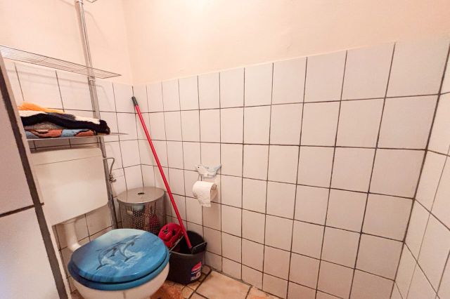 WC EG
