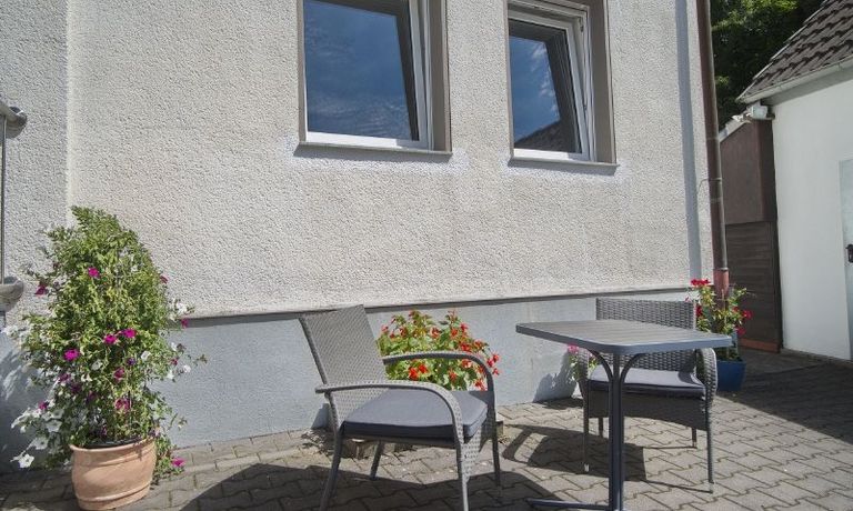 Au&szlig;ensitzplatz