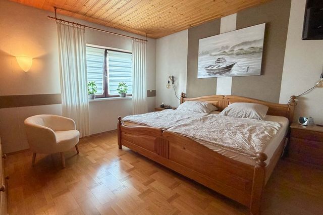 Schlafzimmer (OG)