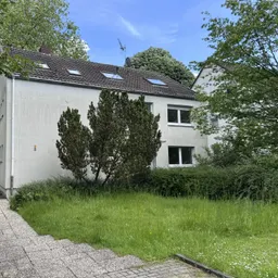 Essen-Stoppenberg – freistehendes Einfamilienhaus mit vielen Nutzungsmöglichkeiten (Gebotsverfahren)