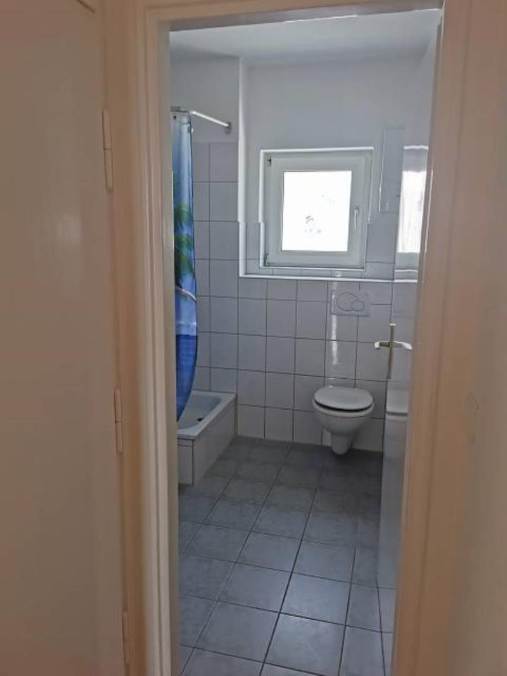 Einziehen und wohlfühlen: Moderne 3-Zimmer-Wohnung - Photo 2