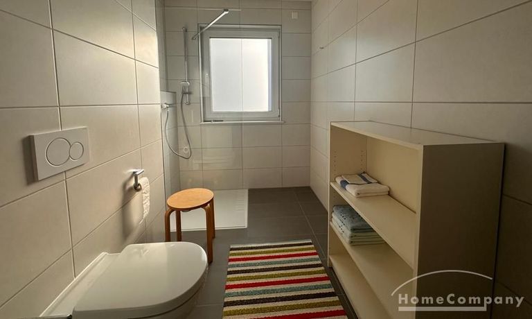 Tageslichtbad mit  Dusche