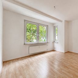 Schöne rund 81m² große 3-Zimmer-Wohnung mit Tageslichtbad und überdachtem Balkon