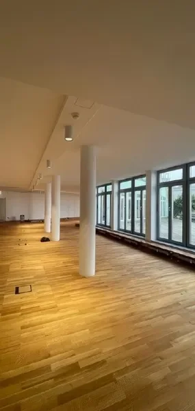 Büro 2