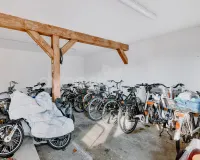 Fahrradraum im Nebengebäude