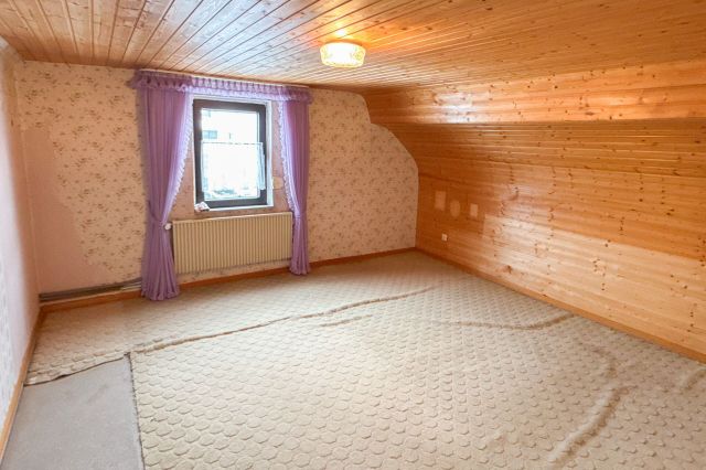 Haus 1 DG Zimmer (1)